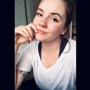 Meet your Posher, Cora